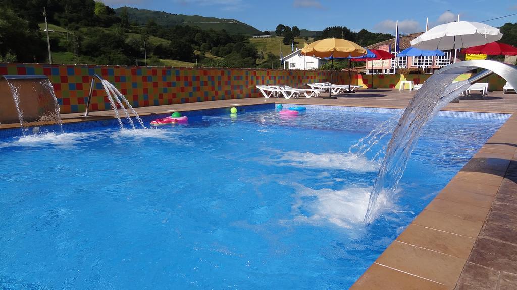 Conjunto Hotelero La Pasera Soto De Cangas Esterno foto
