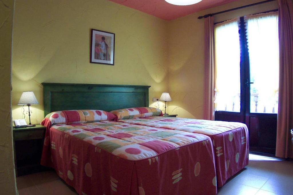 Conjunto Hotelero La Pasera Soto De Cangas Camera foto