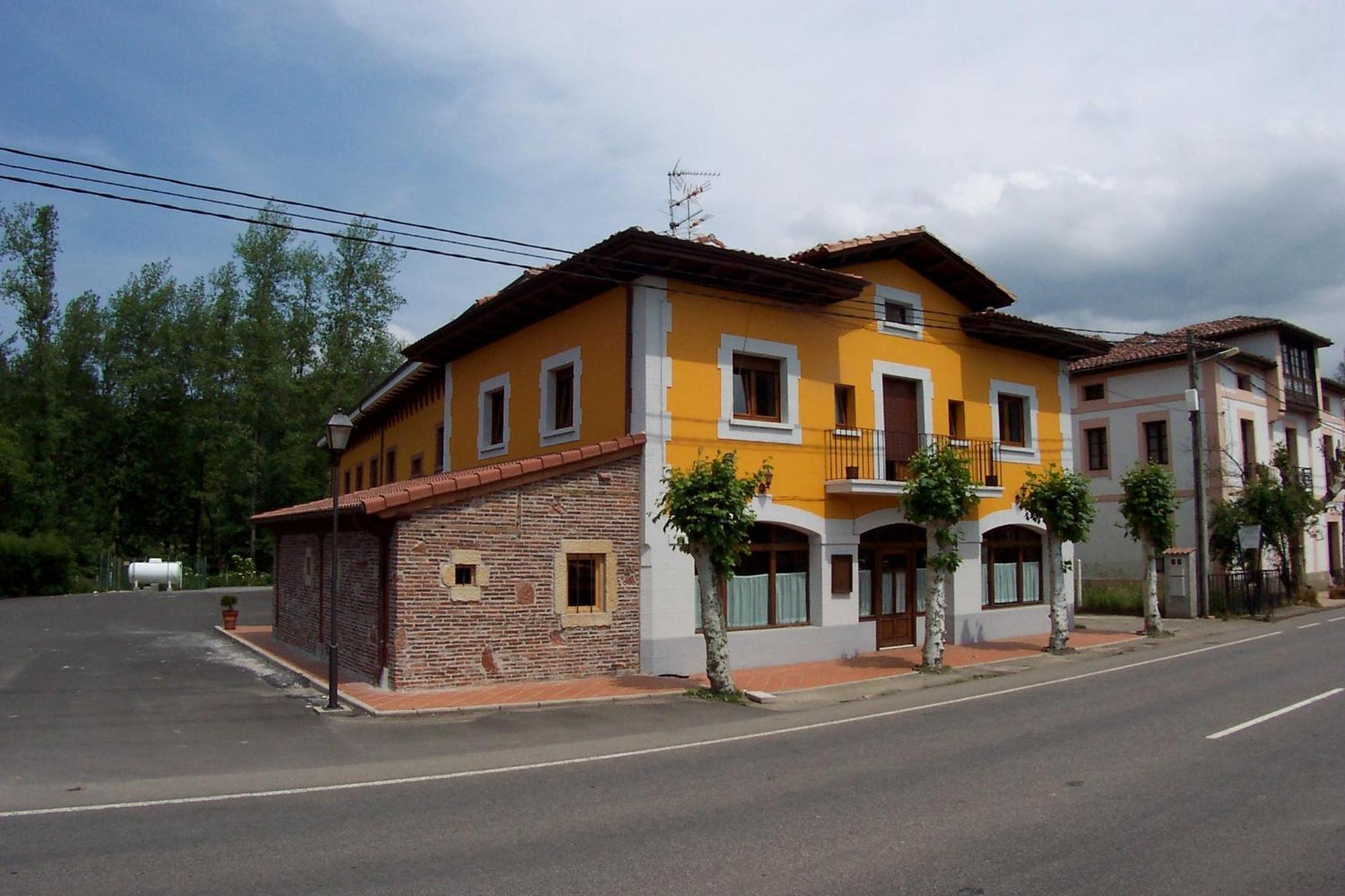 Conjunto Hotelero La Pasera Soto De Cangas Esterno foto
