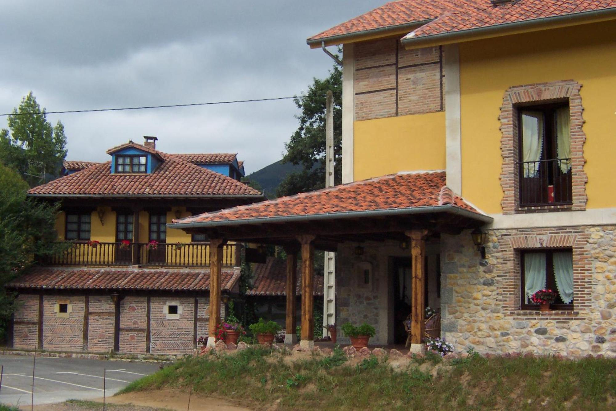 Conjunto Hotelero La Pasera Soto De Cangas Esterno foto