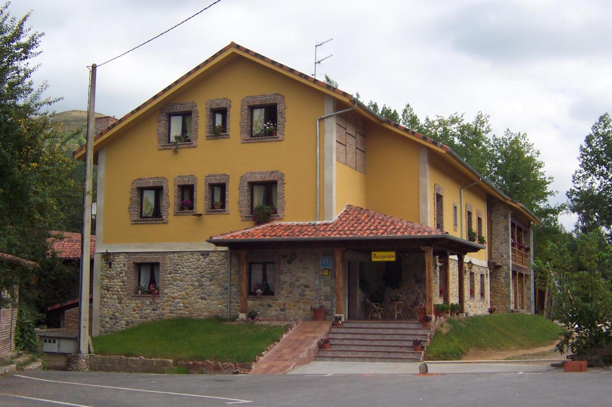 Conjunto Hotelero La Pasera Soto De Cangas Esterno foto