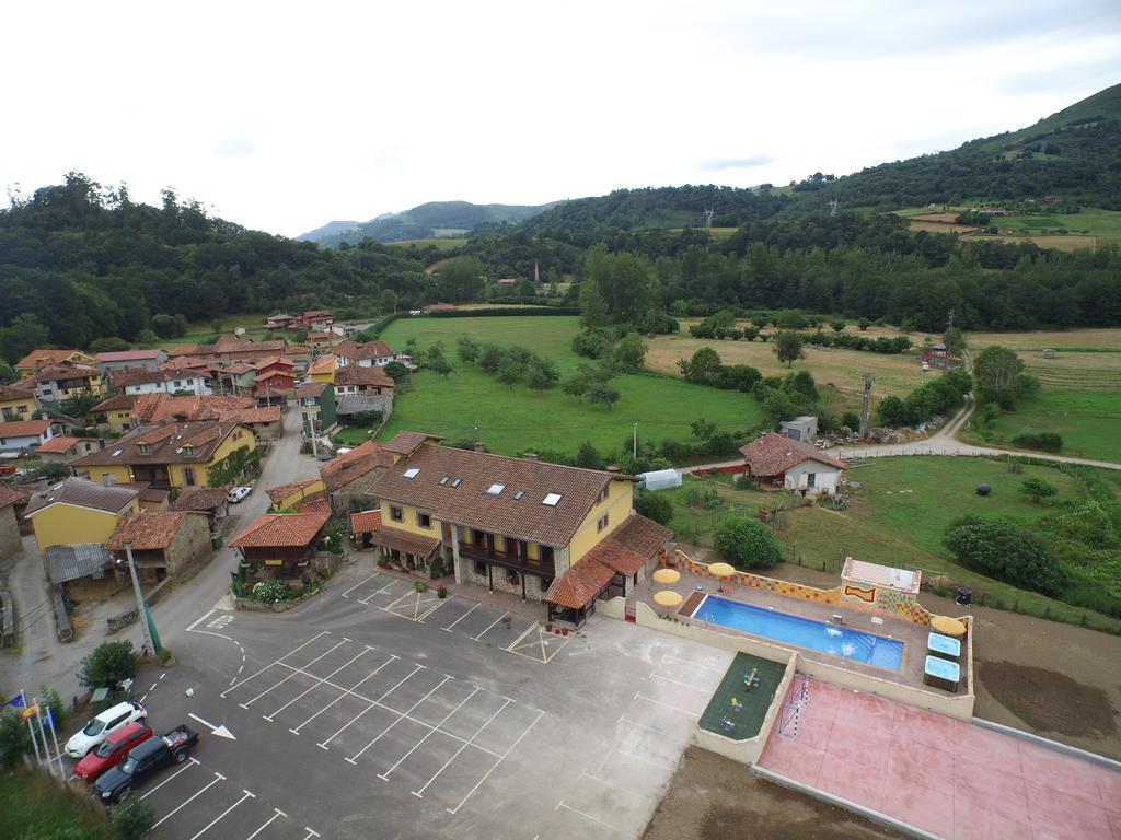 Conjunto Hotelero La Pasera Soto De Cangas Esterno foto