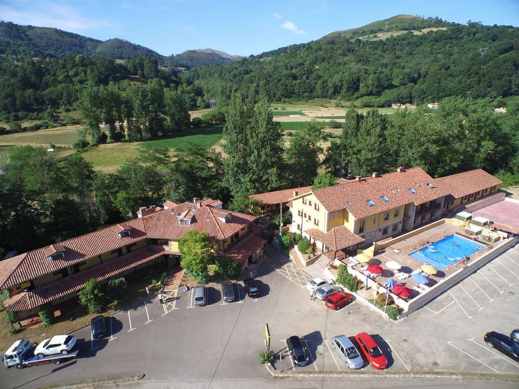 Conjunto Hotelero La Pasera Soto De Cangas Esterno foto
